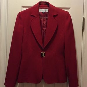 Tahari red blazer